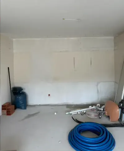 Prima: Parete TV in cartongesso - Realizzazione di una parete TV in cartongesso con LED integrati - RDL Home Service