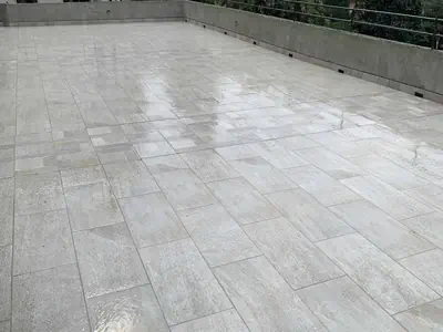 Dopo: Ristrutturazione terrazza - Rifacimento completo terrazza 50mq: impermeabilizzazione, isolamento e pavimentazione antiscivolo - RDL Home Service